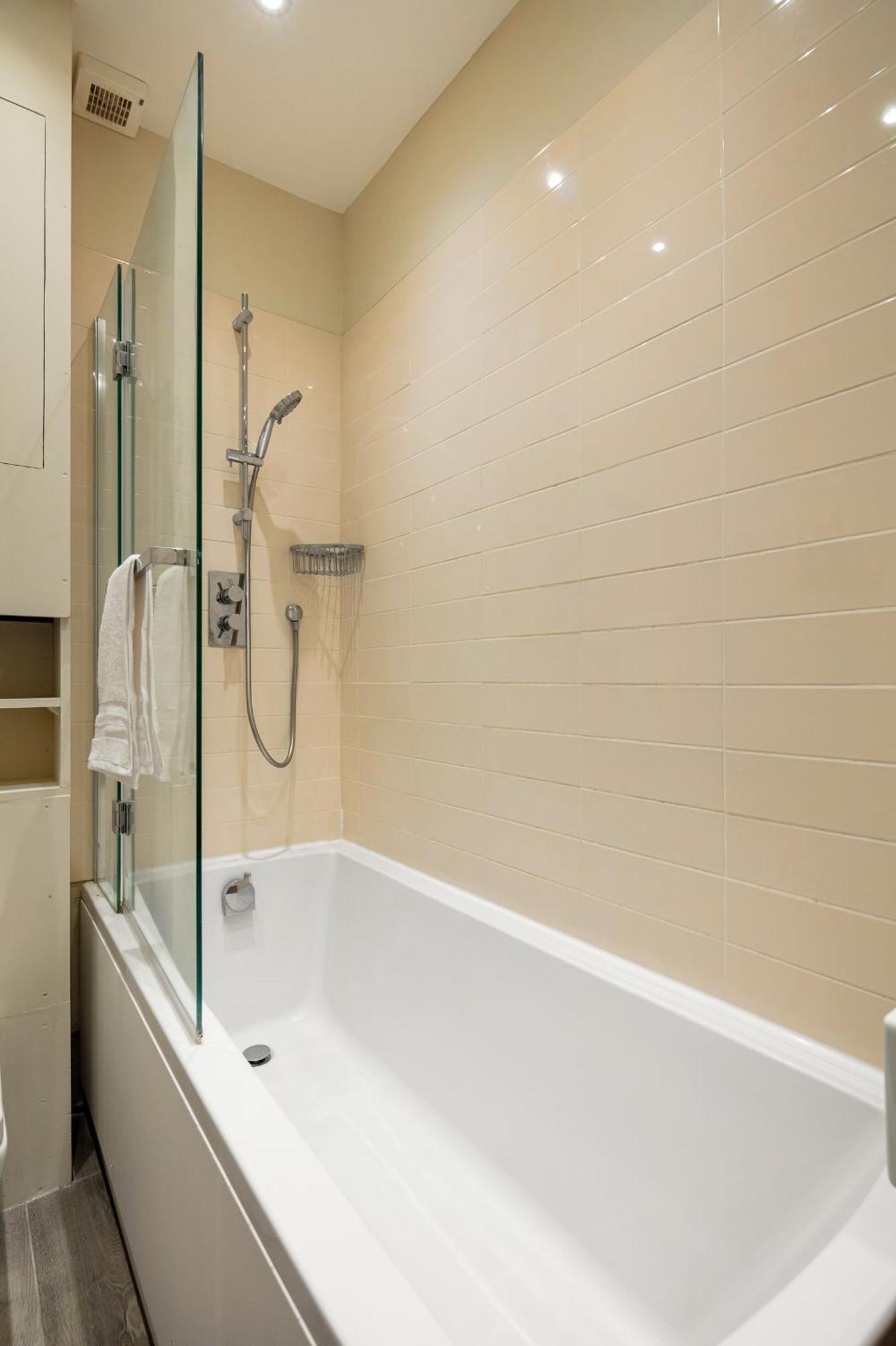 5A - Bright And Airy 2 Bedroom Apartment - Close To Central London Exteriör bild