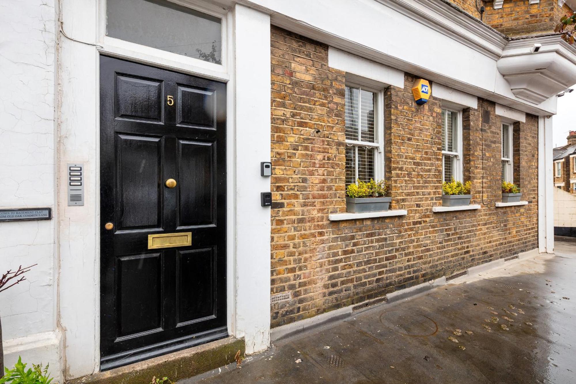 5A - Bright And Airy 2 Bedroom Apartment - Close To Central London Exteriör bild